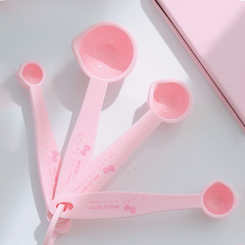 Kitchen Baking Items - مجموعة ملاعق قياس مطبوعة بتصميم هيلو