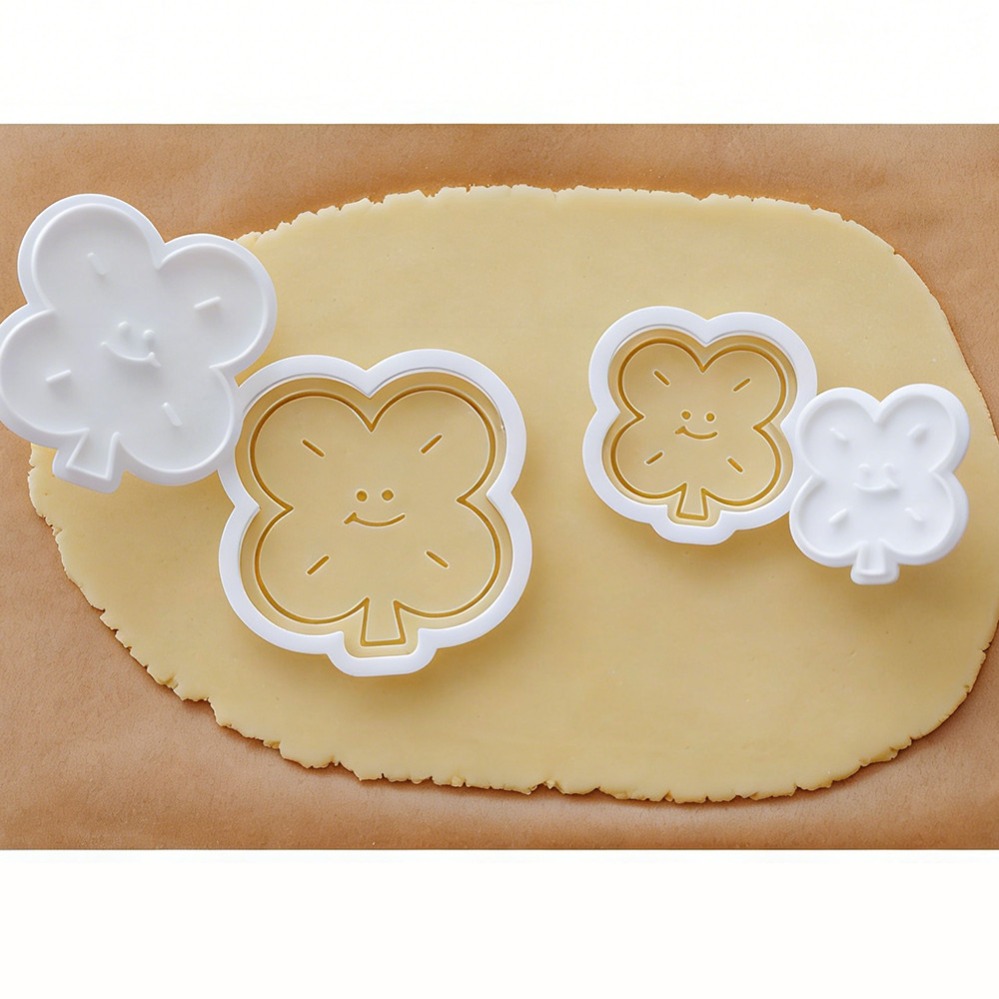 قواطع بسكويت على شكل ورقة البر - مراجعة Kitchen Baking Supplies وسعره