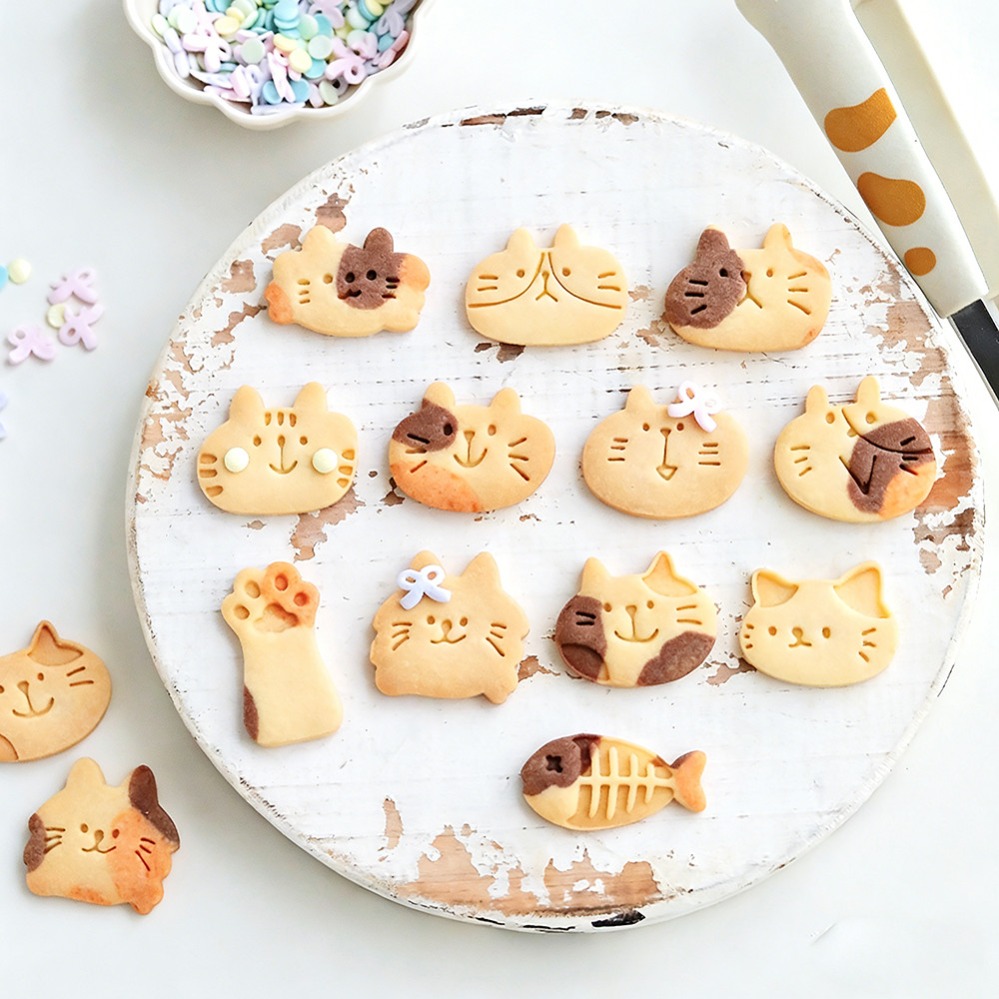 قوالب تقطيع الكوكيز على شكل قط - مراجعة Kitchen Baking Supplies وسعره